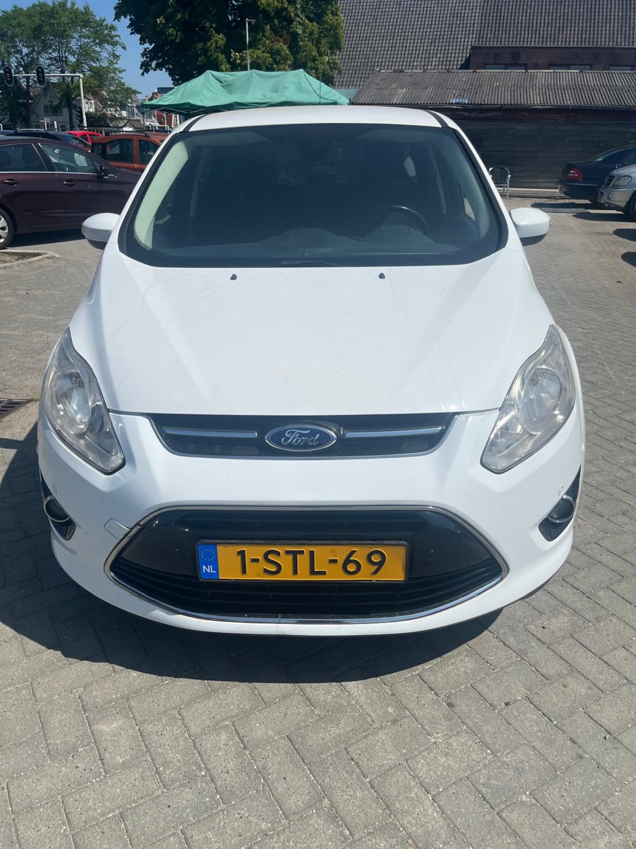 Ford C-Max - 1.0 Lease Titanium nieuwe motor met 80000 km - AutoWereld.nl