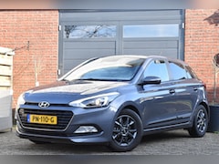 Hyundai i20 - 1.0 T-GDI Black Edition NAVI | Trekhaak | Camera | LMV