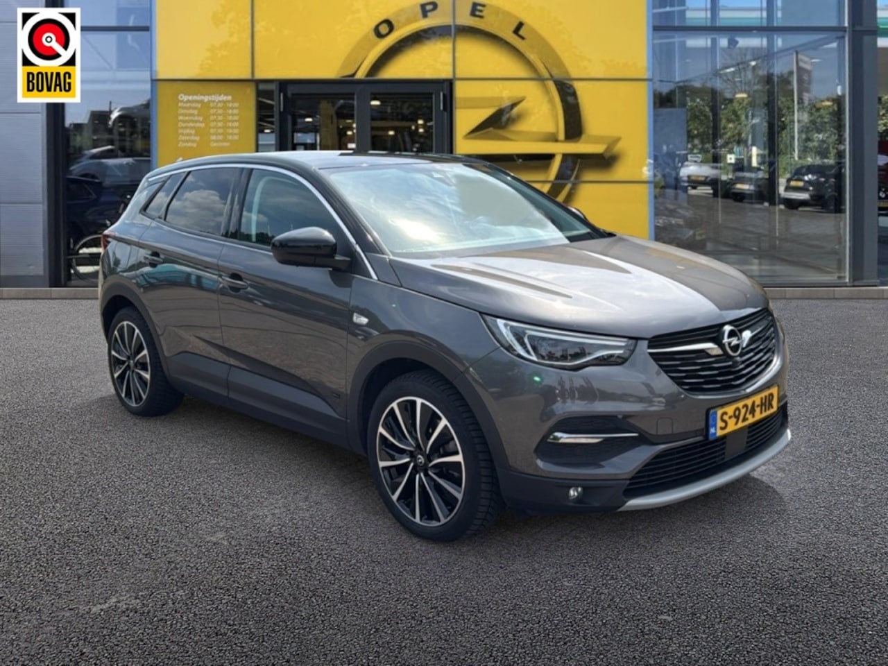 Opel Grandland X - 1.6 THybr Ultimate - AutoWereld.nl