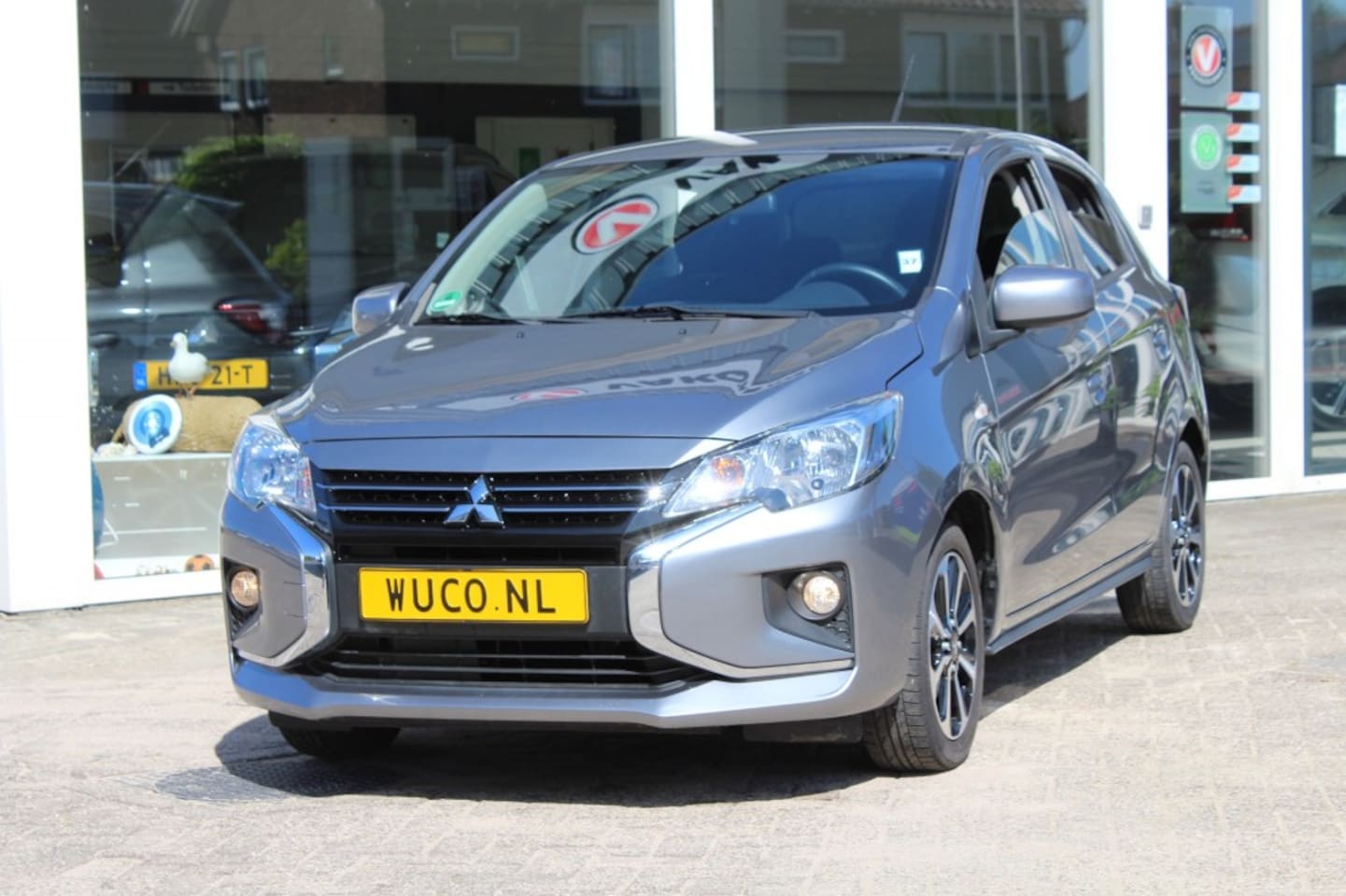 Mitsubishi Space Star - 1.2 Automaat Diamond edition - AutoWereld.nl