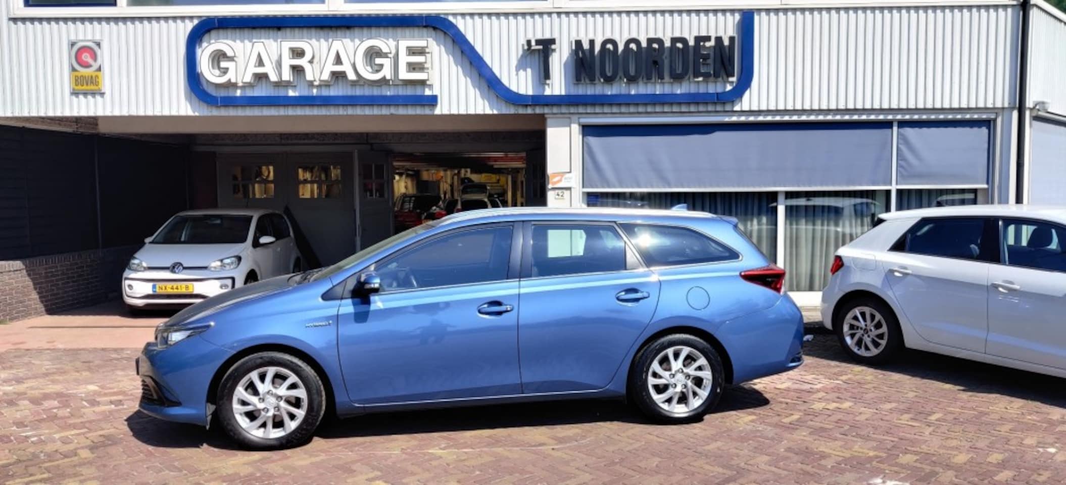 Toyota Auris Touring Sports - Touring Sports Aspiration 1.8 - AutoWereld.nl