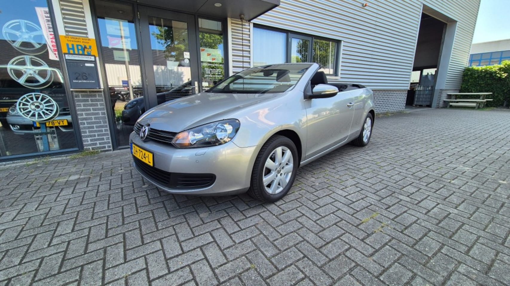 Volkswagen Golf - 1.2 TSI Blue Motio AIRCO NAVI STOELVERWARMING PDC - AutoWereld.nl