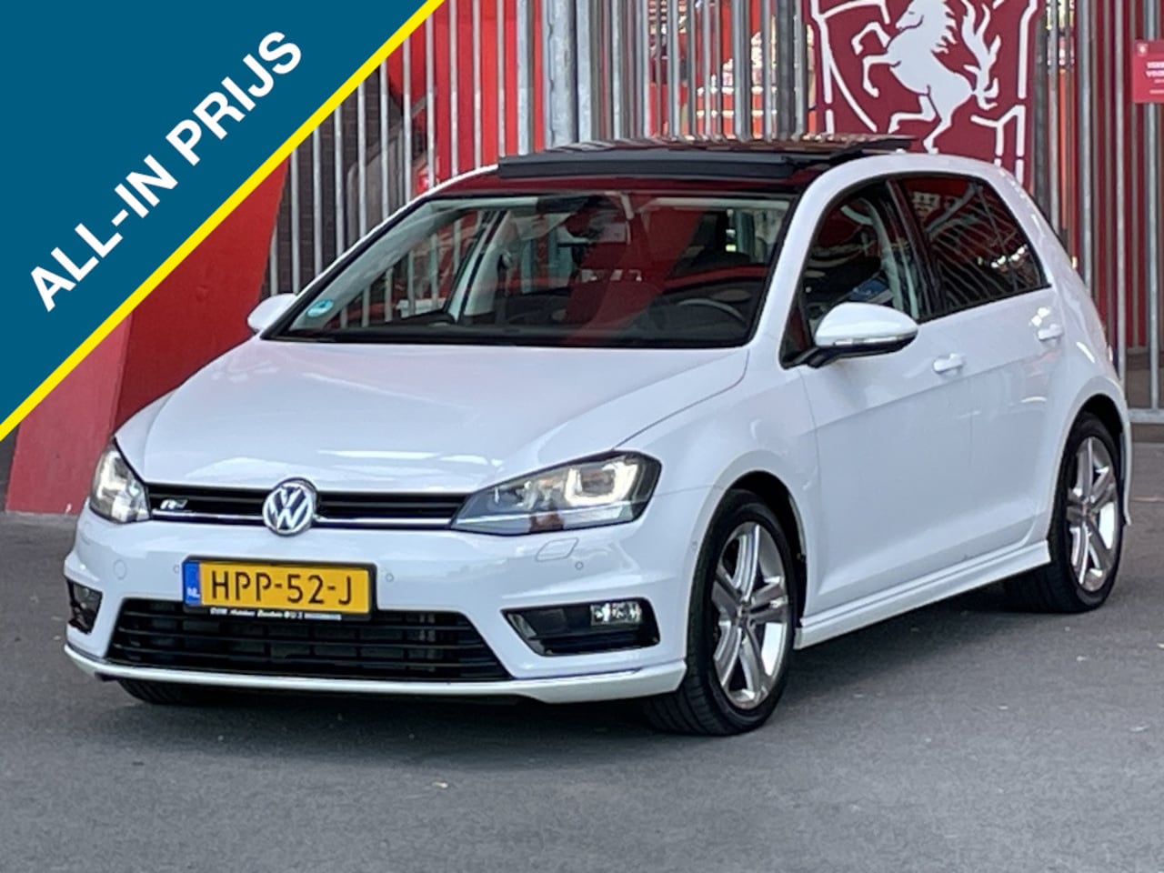 Volkswagen Golf - R-LINE CRUISE LED PANO NAVI 6P 1.4 TSI CUP Edition - AutoWereld.nl