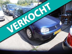 Volkswagen Golf - 2.0 Comfortline