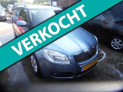 Skoda Fabia Combi - 1.4-16V Ambiente airco elek pak nap apk