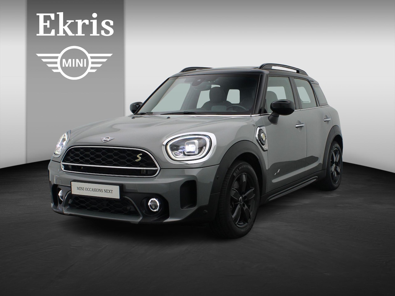 MINI Countryman - Cooper S E ALL4 Comfort Pack + Glazen panoramadak + Achteruitrijcamera + Park Assistant + - AutoWereld.nl