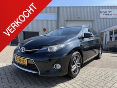 Toyota Auris Touring Sports - 1.8 Hybrid | Panoramadak | Camera | Navigatie |