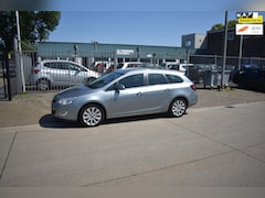Opel Astra Sports Tourer - 1.4 Turbo Cosmo