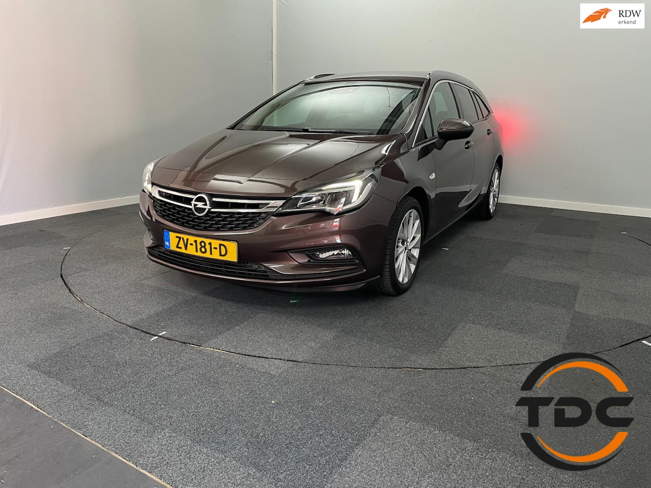 Opel Astra Sports Tourer - 1.4 TURBO CAMERA NAVI CLIMA CRUISE LEDER LMV - AutoWereld.nl
