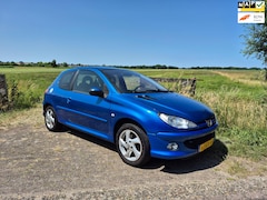 Peugeot 206 - 1.6-16V Air-line 3. lees tekst aub