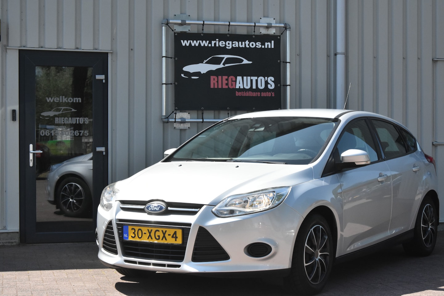 Ford Focus - 1.0 EcoBoost Trend Airco, Trekhaak, Voorruitverwarming, B.J. 2012 - AutoWereld.nl