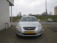Kia Cee'd - 1.6 X-ecutive