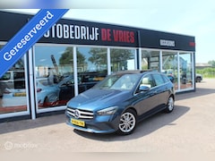 Mercedes-Benz B-klasse - 200 Full Options Pano/Leder/Sfeerverlichting