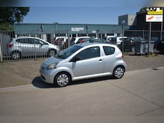 Toyota Aygo - 1.0-12V