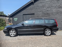Volvo V70 - 2.4 Comfort Line