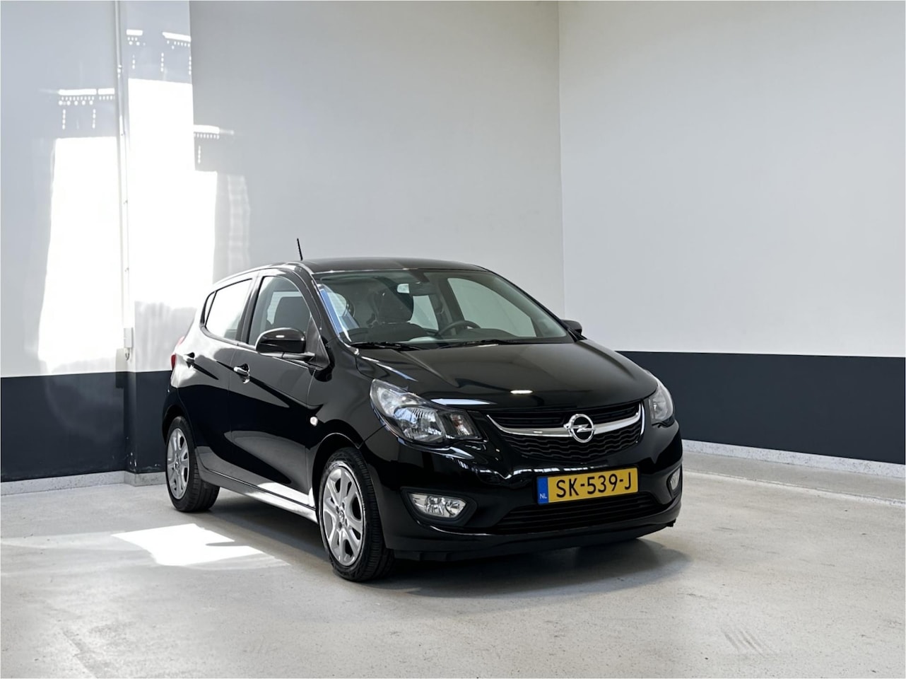 Opel Karl - 1.0 ecoFLEX Edition | NL | 2e Eig. | Airco | Cruise | PDC | Bluetooth | CV - AutoWereld.nl
