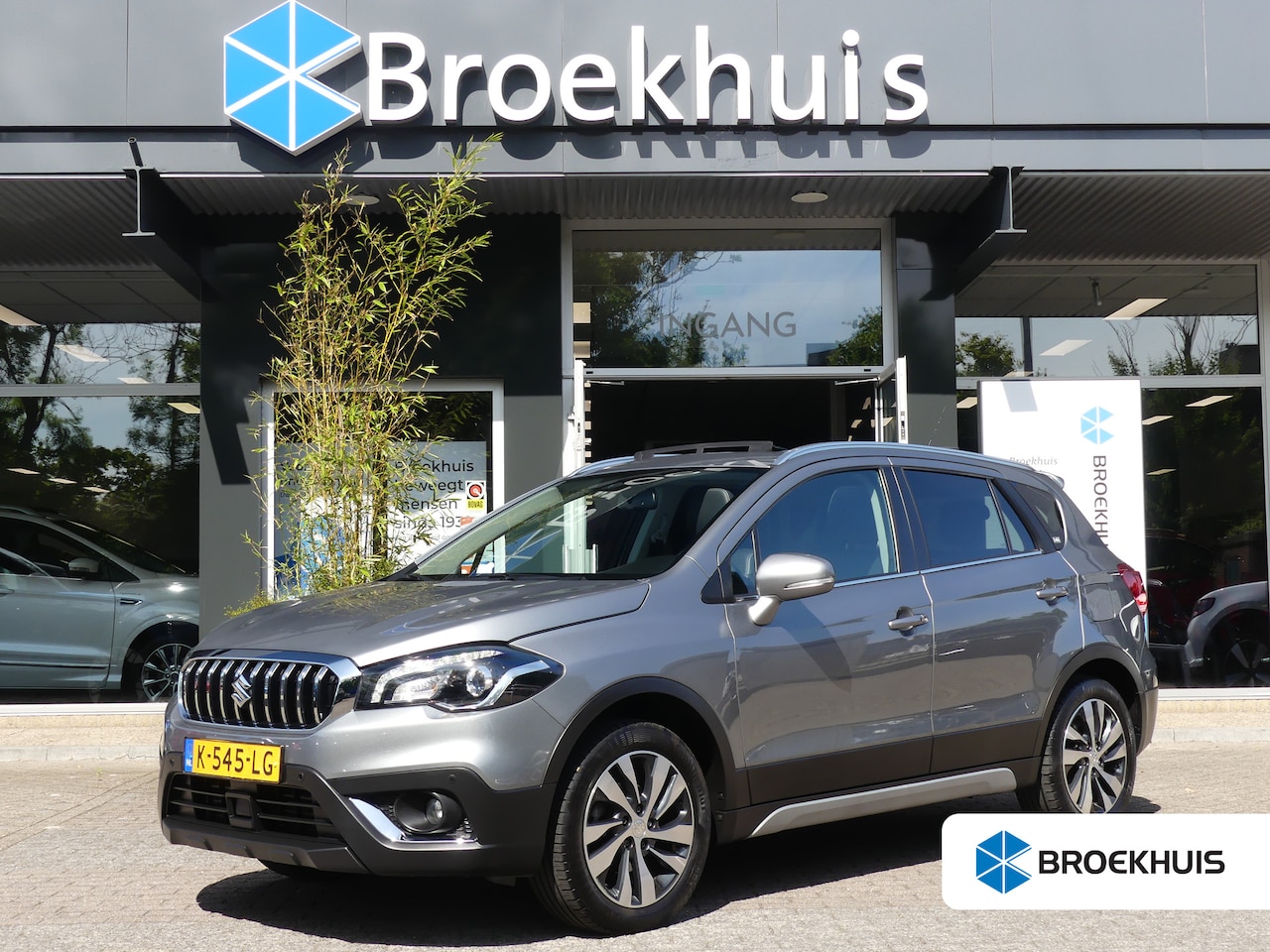 Suzuki S-Cross - 1.4 Boosterjet 140PK Comfort Smart Hybrid | PANORAMADAK | ADAPTIVE CRUISE | NAVI | STOELVE - AutoWereld.nl