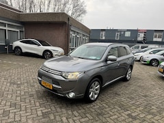 Mitsubishi Outlander - 2.0 PHEV Instyle+