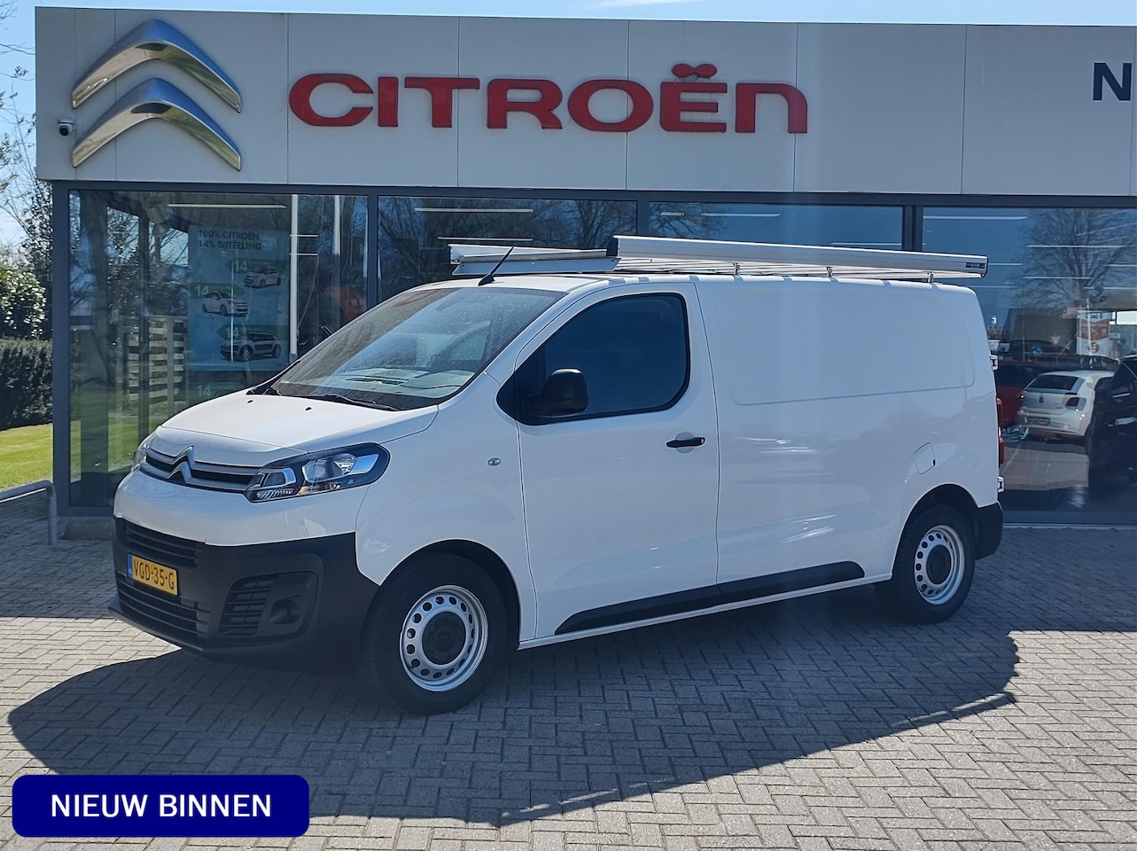 Citroën Jumpy - 2.0 BlueHDI 120 M Club 2.0 BlueHDI 120 M Club - AutoWereld.nl
