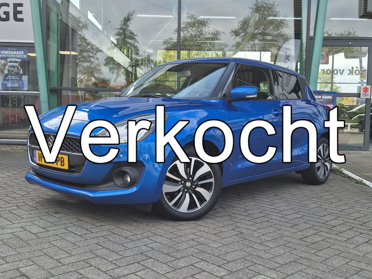Suzuki Swift - 1.2 Stijl CVT Automaat 90pk | Cruise Control | Climate Control | Achteruitrijcamera | Navi - AutoWereld.nl