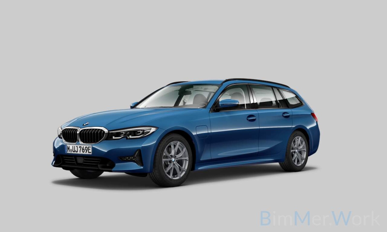 BMW 3-serie Touring - 330e High Executive Sportline | Keyless | PDC | Leer | Hifi | Ambiance Verlichting | Stoel - AutoWereld.nl