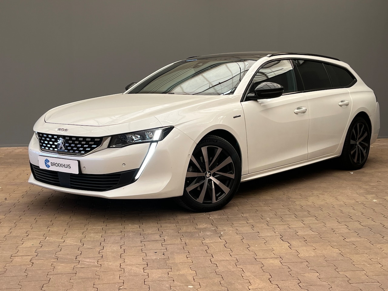 Peugeot 508 SW - 1.6 PureTech GT Line Vol!!! | Panorama Dak | Luxe Nappa Leer Met Massage en Elektrische ve - AutoWereld.nl