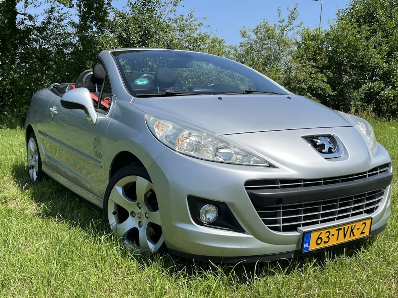 Peugeot 207 CC - 1.6 VTi Griffe AIrco, NAP, elect kap - AutoWereld.nl
