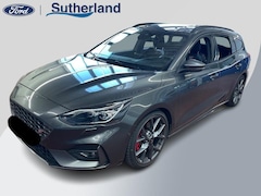 Ford Focus Wagon - 2.0 EcoBlue ST 190pk diesel | Wegklapbare trekhaak | Adaptive cruise control | Winter Pack
