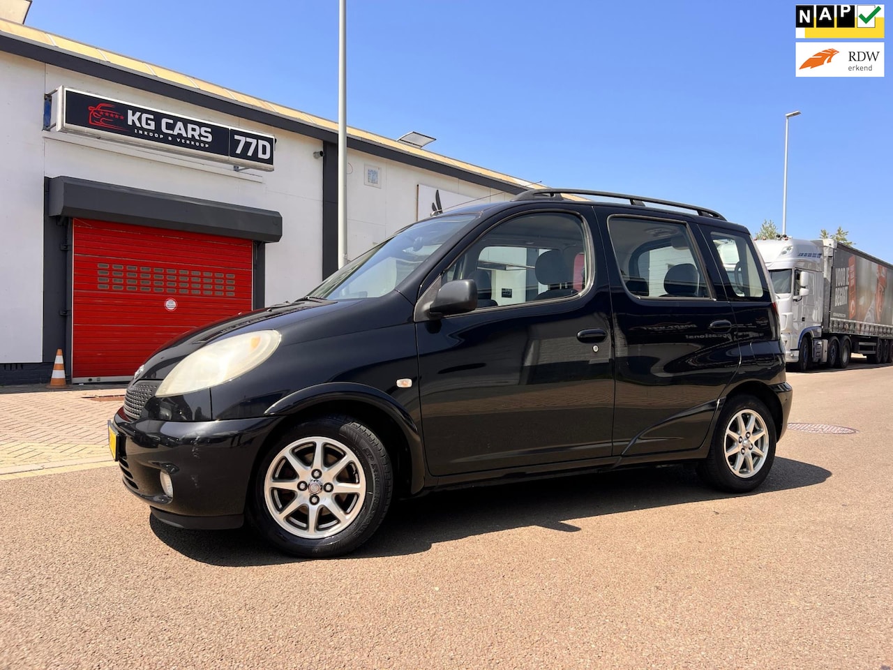 Toyota Yaris Verso - 1.5-16V VVT-i Sol 1.5-16V VVT-i Sol - AutoWereld.nl
