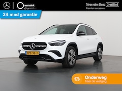Mercedes-Benz GLA-Klasse - 250 e Luxury Line | Panoramadak | Trekhaak | Night pakket | Apple carplay |