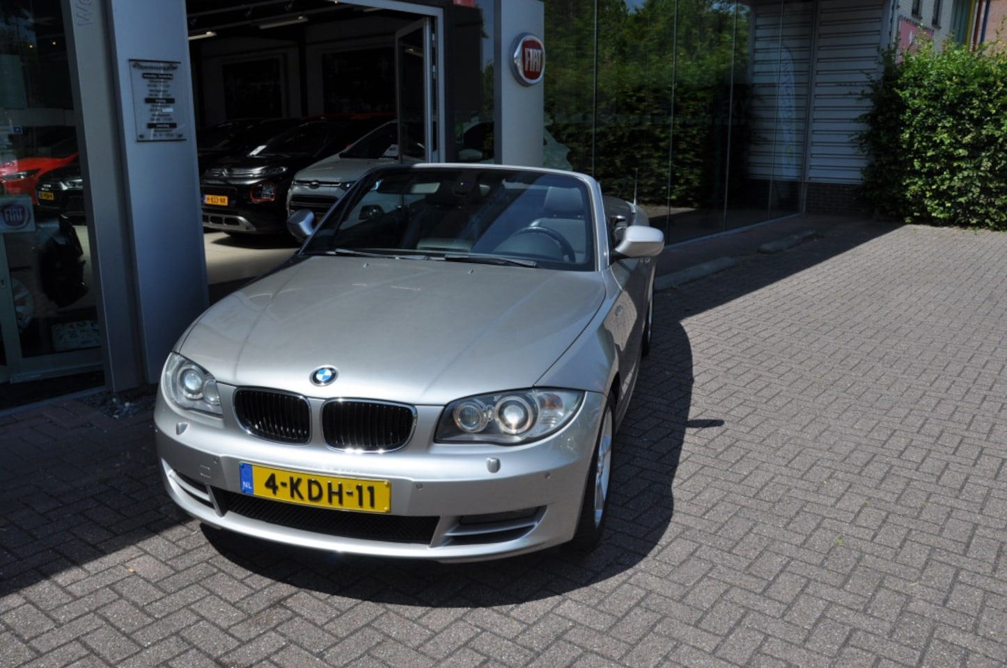 BMW 1-serie Cabrio - Time! 118i High Executive - AutoWereld.nl