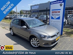Volkswagen Golf - 1.4 TSi DSG7-automaat Highline met o.a. wegkl. trekhaak, parkeersensoren, sportstoelen, cl