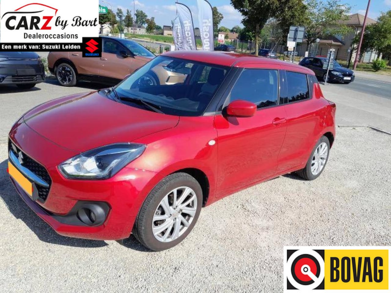 Suzuki Swift - 1.2 SELECT SMART HYBRID Dodehoeksensoren | Stoelverwarming | Adaptive Cruise - AutoWereld.nl