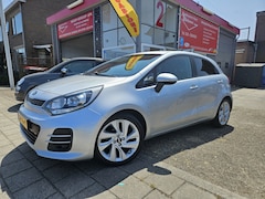 Kia Rio - 1.2 CVVT ExecutiveL./Navi/camera/stoelverw