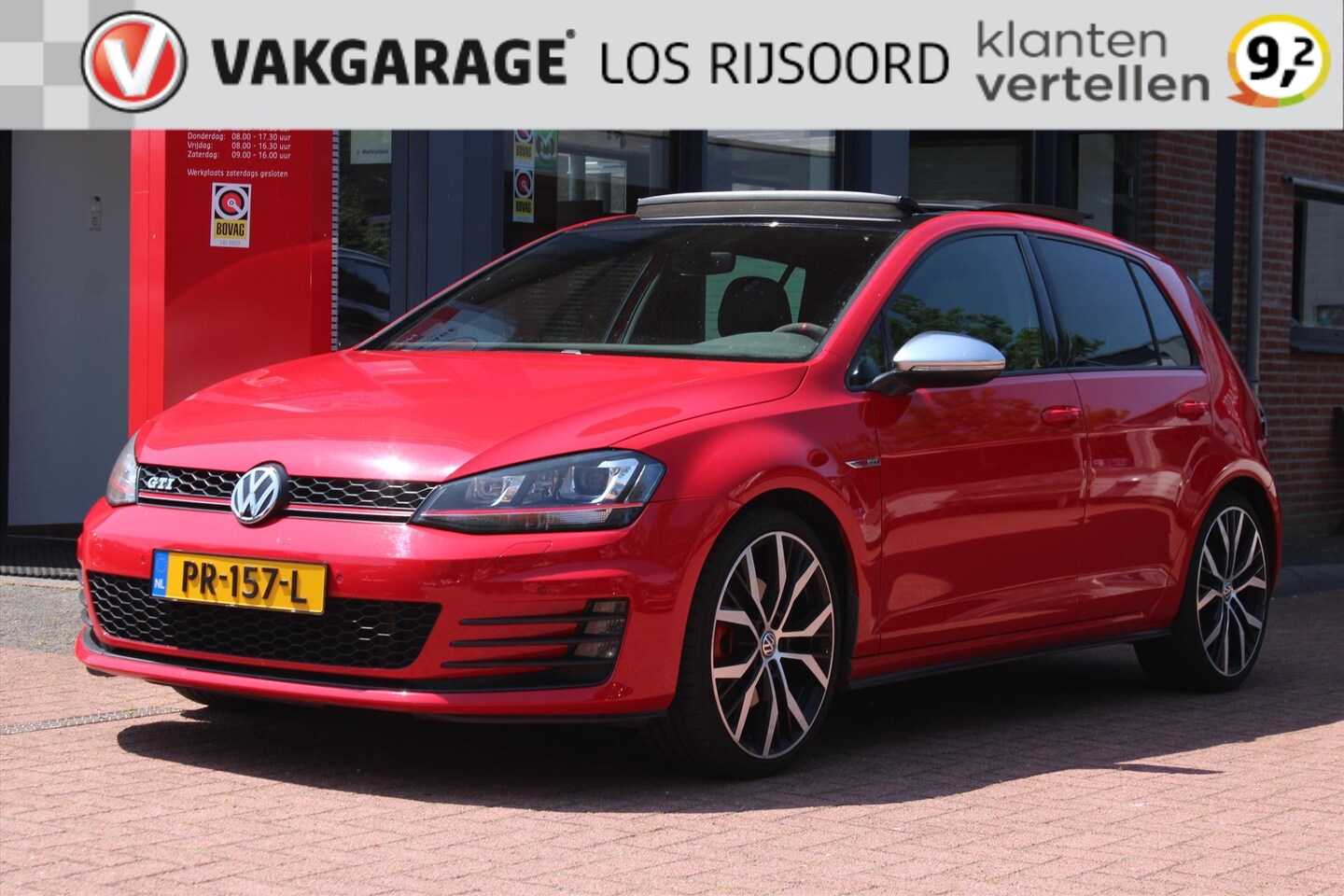 Volkswagen Golf - 2.0 TSI *GTI* | Schuifdak | Stoelverwarming | Cruise Control | PDC | Navigatie | Alarm Kla - AutoWereld.nl