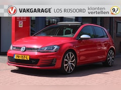 Volkswagen Golf - 2.0 TSI *GTI* | Schuifdak | Stoelverwarming | Cruise Control | PDC | Navigatie | Alarm Kla