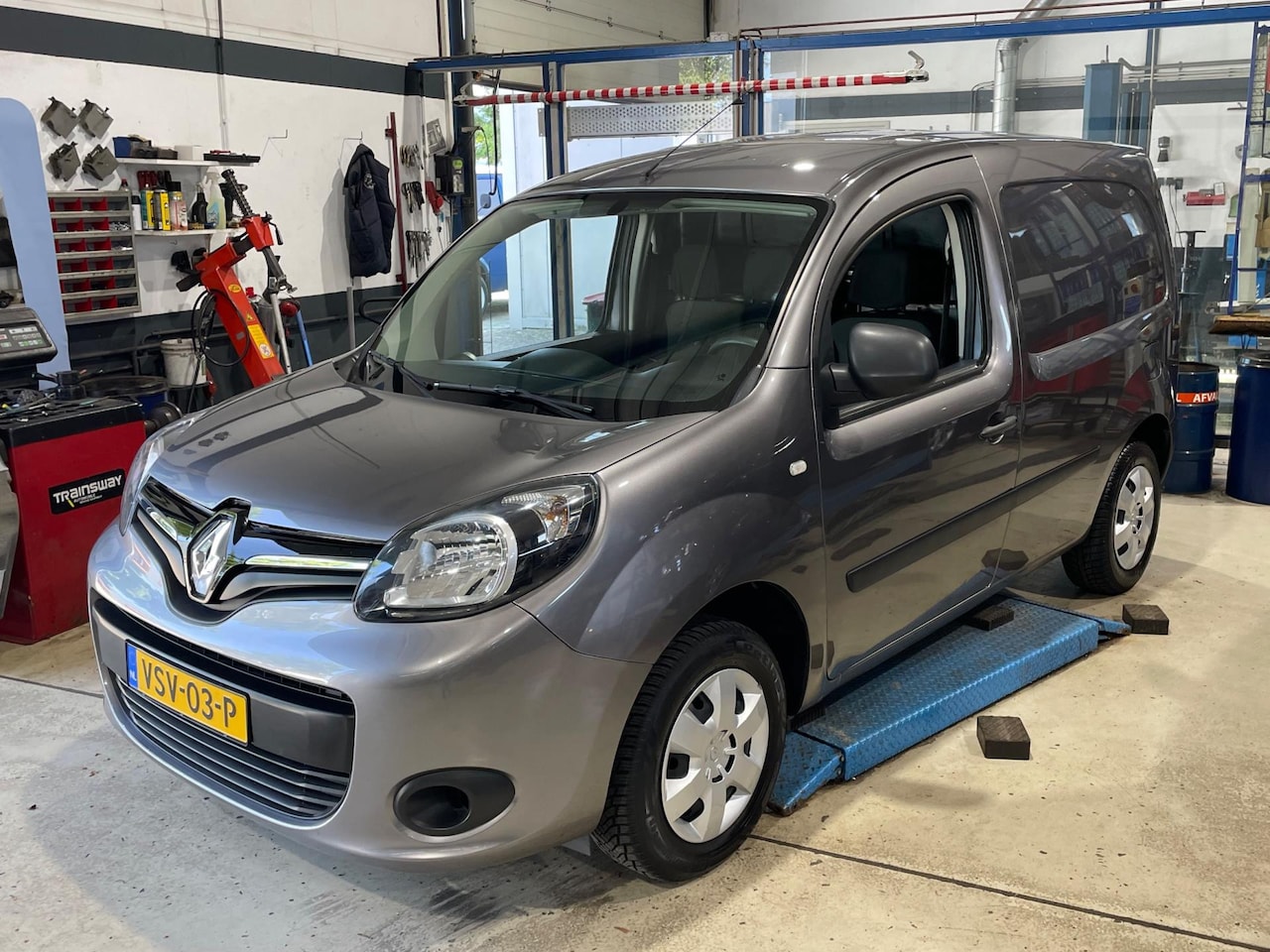 Renault Kangoo - 1.5 dCi 110 Luxe | Automaat | Navi | Camera | Cruise control | Trekhaak | Bluetooth - AutoWereld.nl