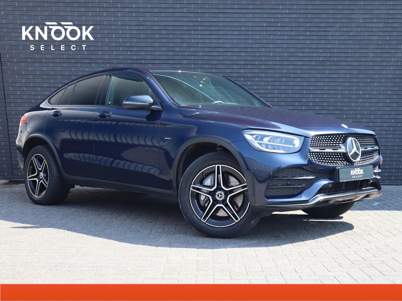 Mercedes-Benz GLC-klasse Coupé - 300e 4MATIC AMG-Line | Burmester | Night | Ambient - AutoWereld.nl