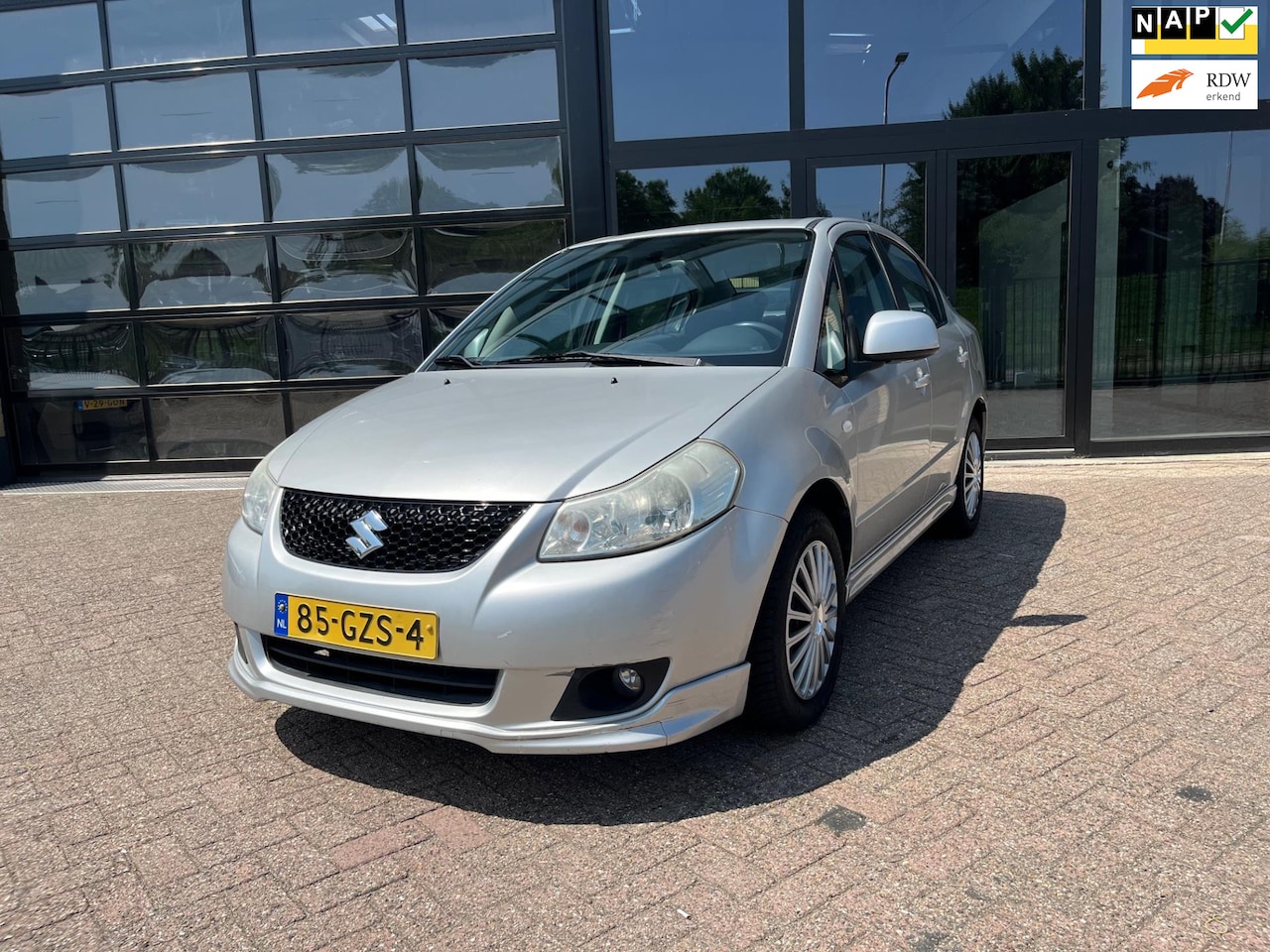 Suzuki SX4 - Exclusive, Airco, 1 eigenaar, Trekhaak - AutoWereld.nl