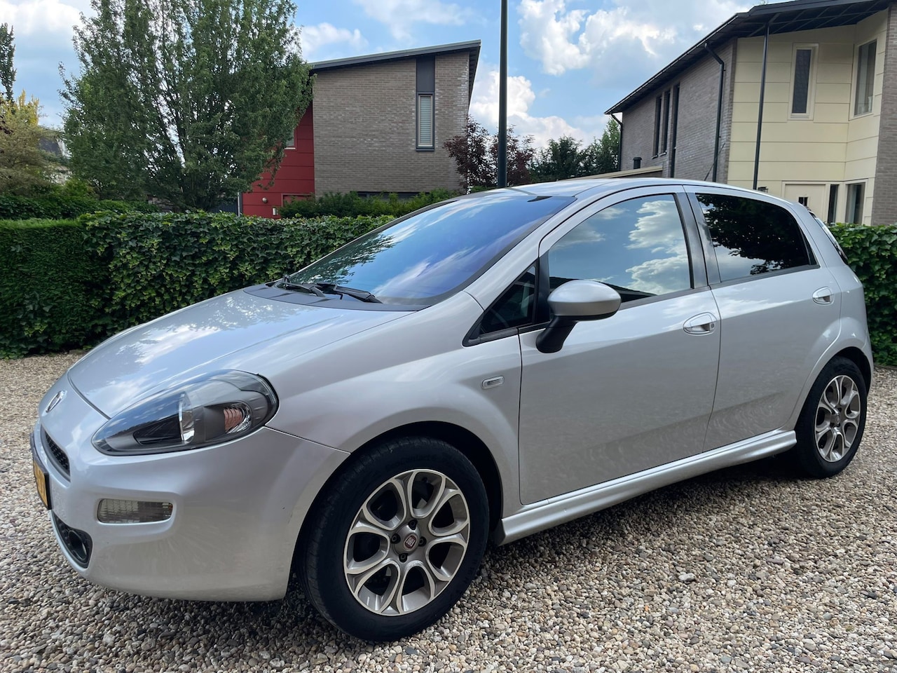 Fiat Punto Evo - 0.9 TwinAir Lounge 0.9 TwinAir Lounge - AutoWereld.nl