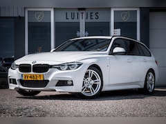 BMW 3-serie Touring - 318i M Sport Edition I Pano-dak I Leder I Trekhaak I LED I NL-auto I 2-eig. I Dealer-onder