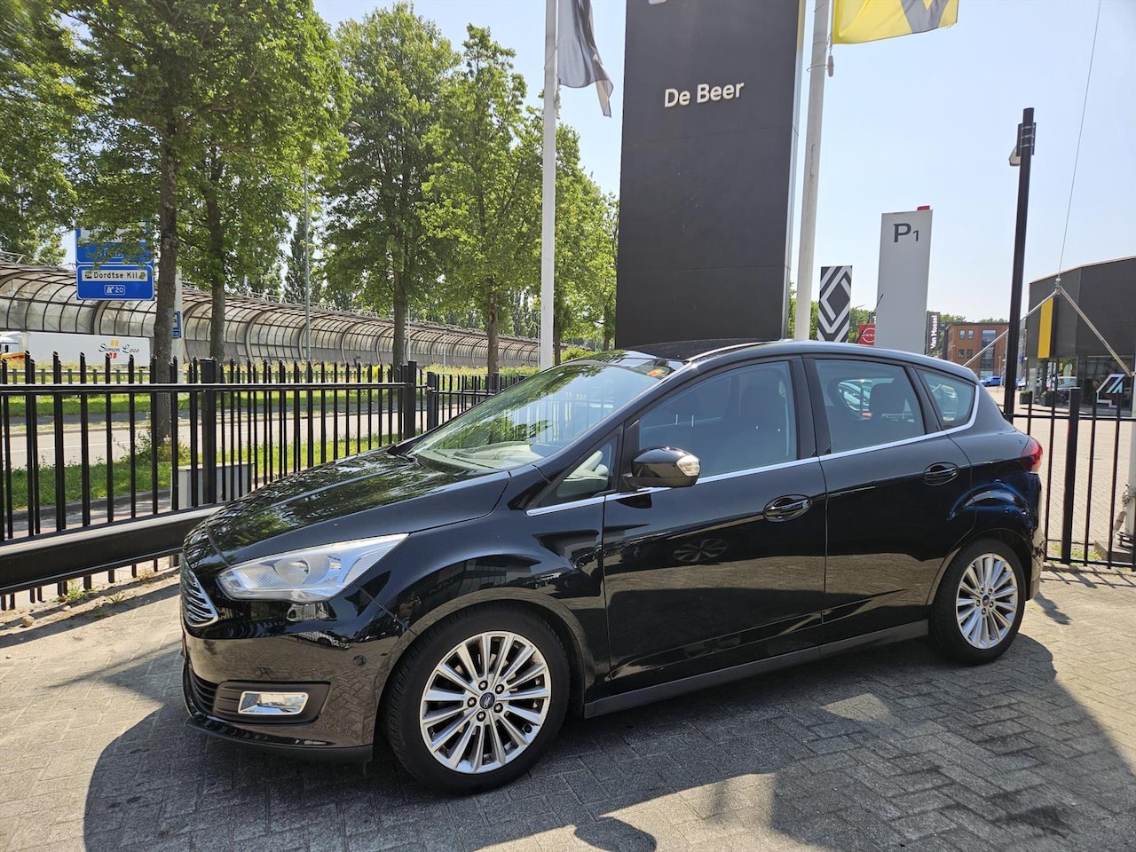 Ford C-Max - 1.0 EcoBoost 125pk Titanium (Handel/ Export) - AutoWereld.nl