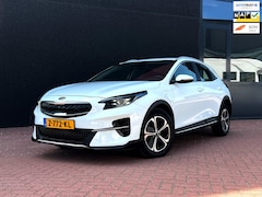 Kia XCeed - 1.6 GDi PHEV DynamicPlusLine lane dep_Cam_stuurverw