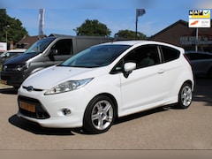 Ford Fiesta - 1.25 Titanium sport , Supernetjes beurt APK
