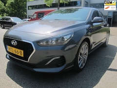 Hyundai i30 Fastback - 1.4 turbo 140 PK APPLE CAR PLAY ANDROID AUTO