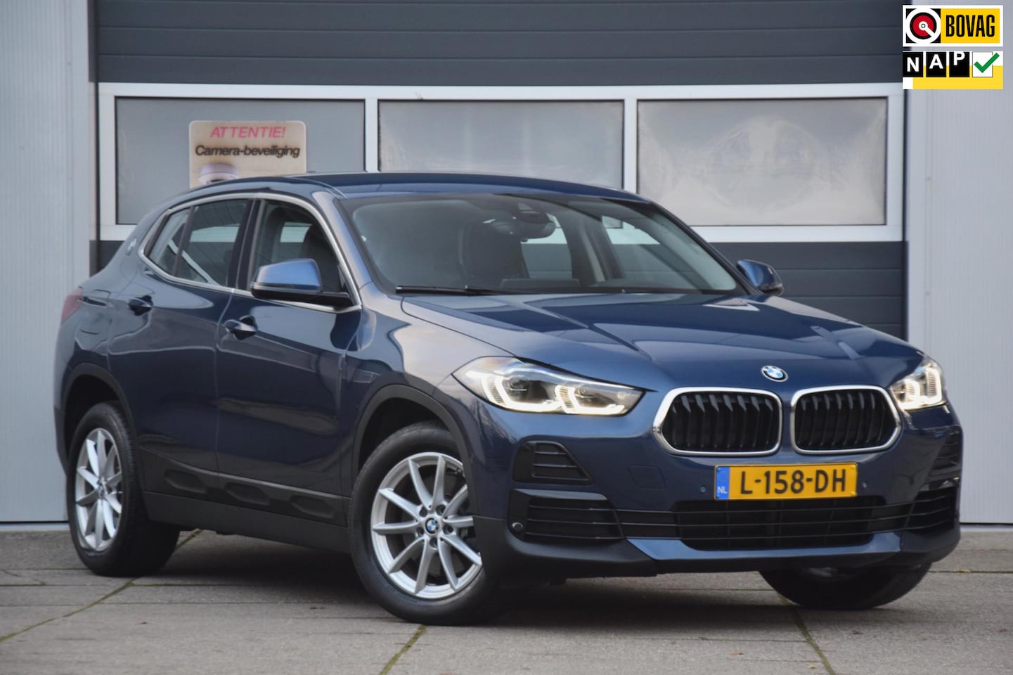 BMW X2 - SDrive20i High Executive CAMERA/17" VELGEN/LEDEREN BEKLEDING - AutoWereld.nl