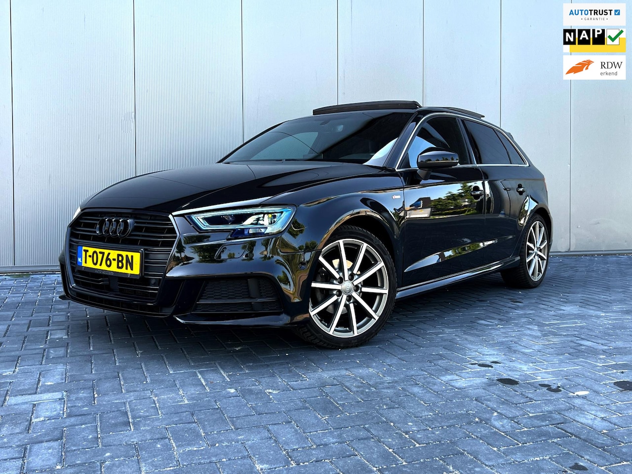 Audi A3 Sportback - 35 TFSI CoD Sport S Line Edition Camera_Pano_Leder_Led - AutoWereld.nl