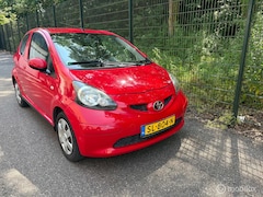 Toyota Aygo - 1.0-12V +