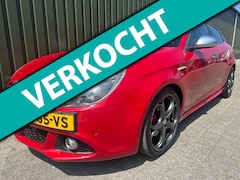 Alfa Romeo Giulietta - 1.4 T Exclusive Nieuwe APK Nieuwstaat