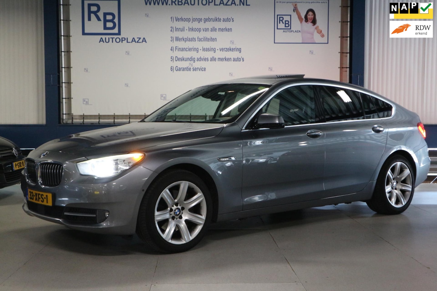 BMW 5-serie Gran Turismo - 535i High Executive AUTOMAAT/ HEAD UP/ PANO - AutoWereld.nl
